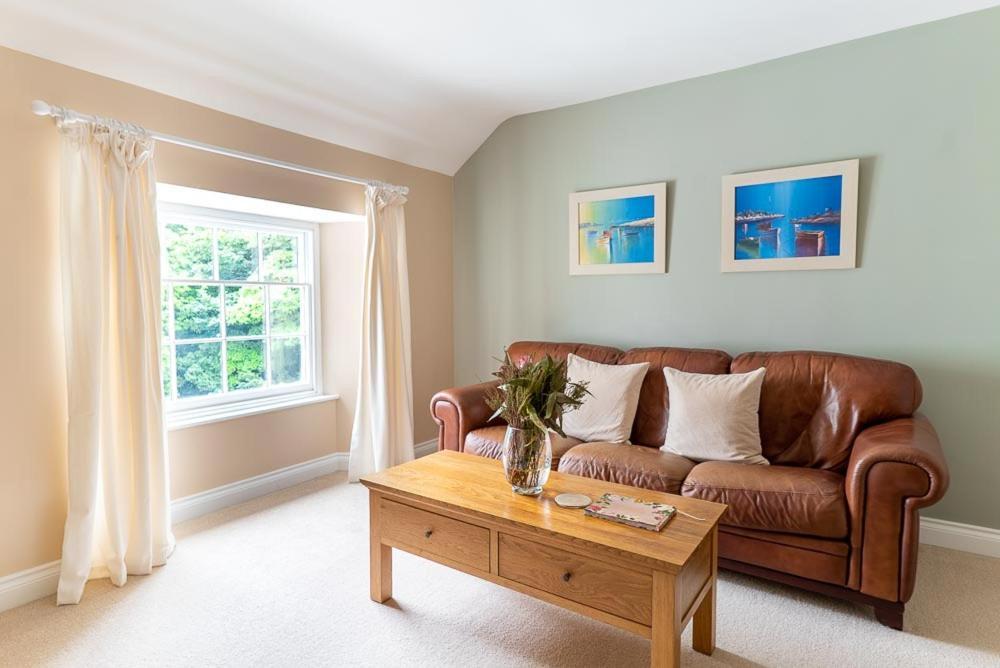 Lamphey Holyland House - Greenacres Estates מראה חיצוני תמונה